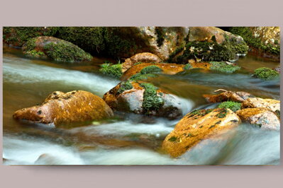 Fotografie na akrylátovém skle - Kameny a voda 4, 70 x 35 cm